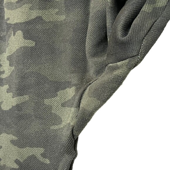 Spanx Look At Me Now Leggings Green Camo Women’s Size Small Seamless Control - Picture 8 of 10